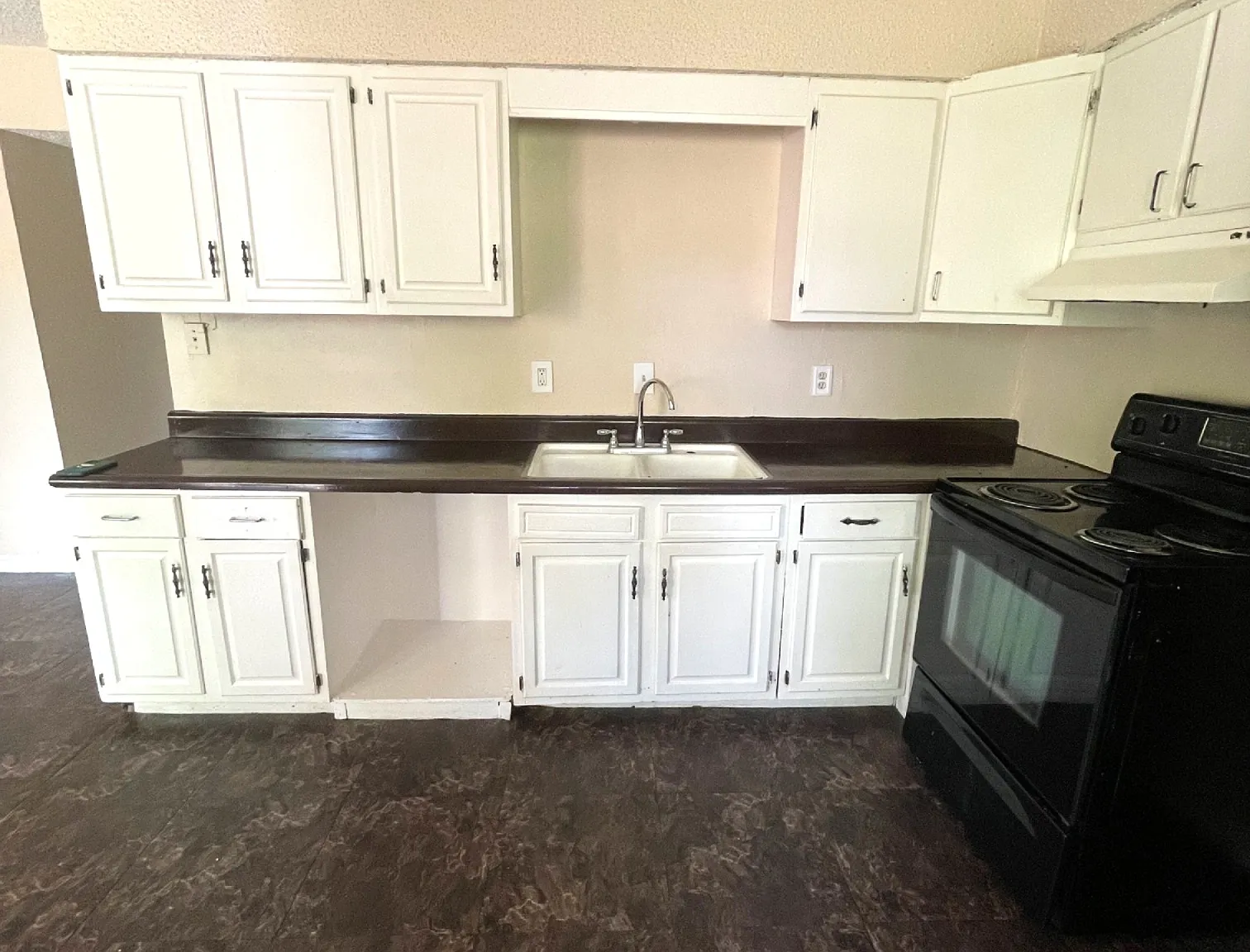 2 bed, 700 sqft, $795 — Photo 3