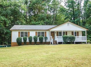 5641 Riding Woods Dr SW, Powder Springs, GA 30127