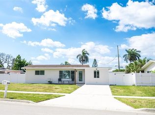 6240 NW 15th St, Margate, FL 33063