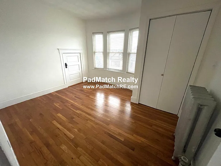 32 Bowen Ave #3 — Photo 6