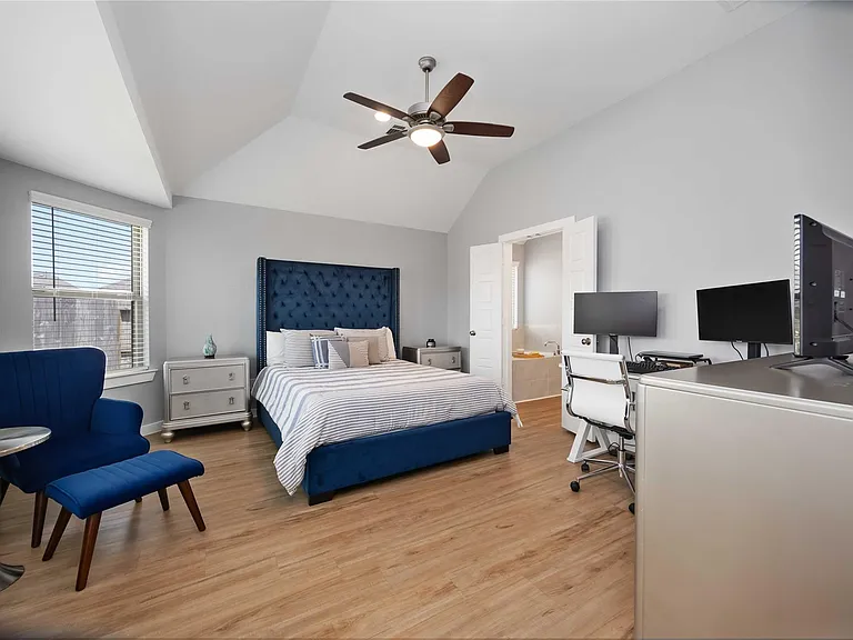21642 Coral Mist Dr — Photo 24