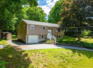 187 North St, Ware, MA 01082