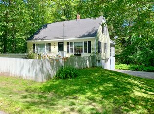 16 Lakeview Dr, Wolfeboro, NH 03894