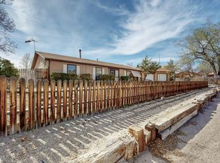 1246 Sugar Rd SE, Rio Rancho, NM 87124