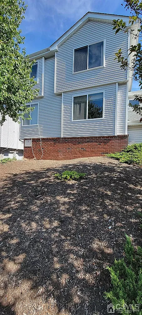 2 bed, 1196 sqft, $2,755 — Photo 3