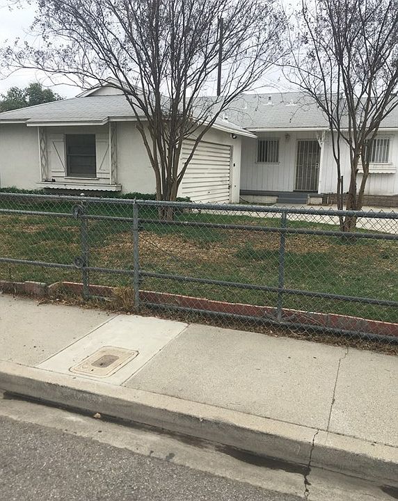 1st image of 2182 W Orange Grove Ave