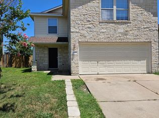 6801 Panda Royle Dr, Del Valle, TX 78617