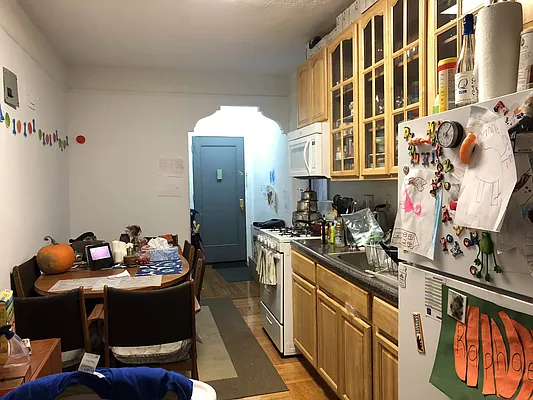 Rented by Lang Realty LLC | media 2
