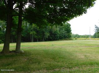 802 Braucker Rd, Union City, MI 49094