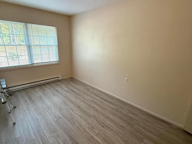 1178B Clydebank Ct — Photo 16
