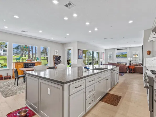 1838 Links Dr, Seaside, CA 93955