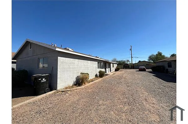 Building Photo - 1705 S 2nd Pl #1