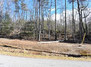 151 Markham Ln, Crossville, TN 38558