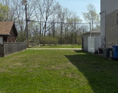 5621 N Kostner Ave, Chicago, IL, 60646
