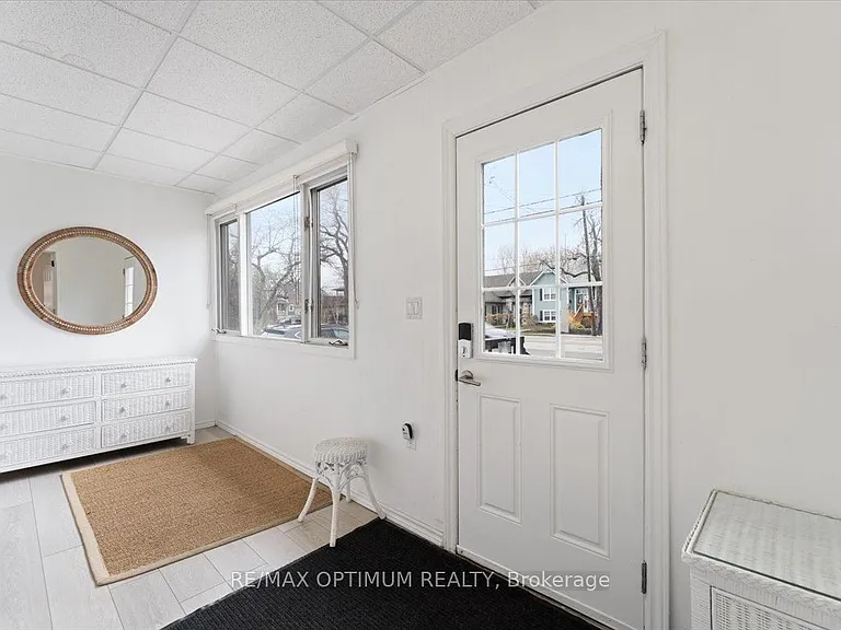 1019 Beach Blvd — Photo 6