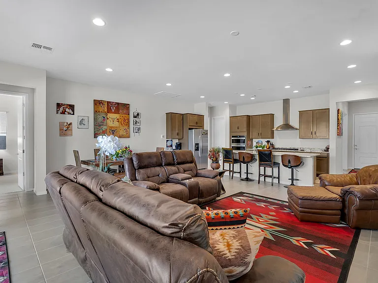 866 W Flatiron Trl — Photo 20