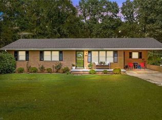 4912 Bluejay Dr, Greensboro, NC 27407