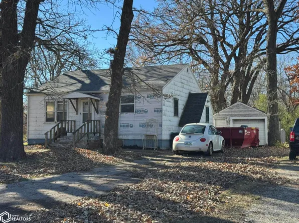 110 7th St S, Dakota City, IA 50529