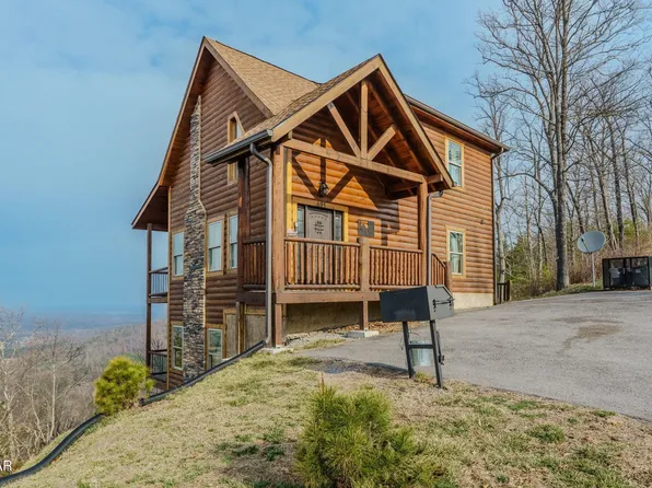 685 Shell Mountain Rd, Sevierville, TN 37876