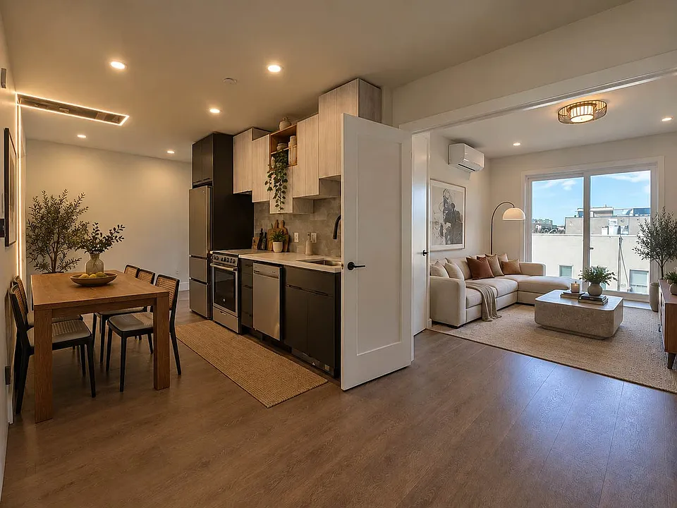 334 Evergreen Ave #4F