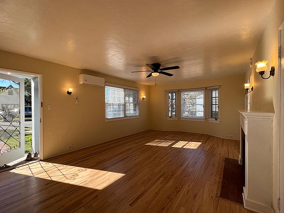 3rd image of 25 Parkwood Dr #2