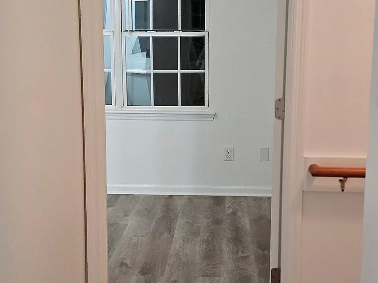 211 Mesa Ln — Photo 9
