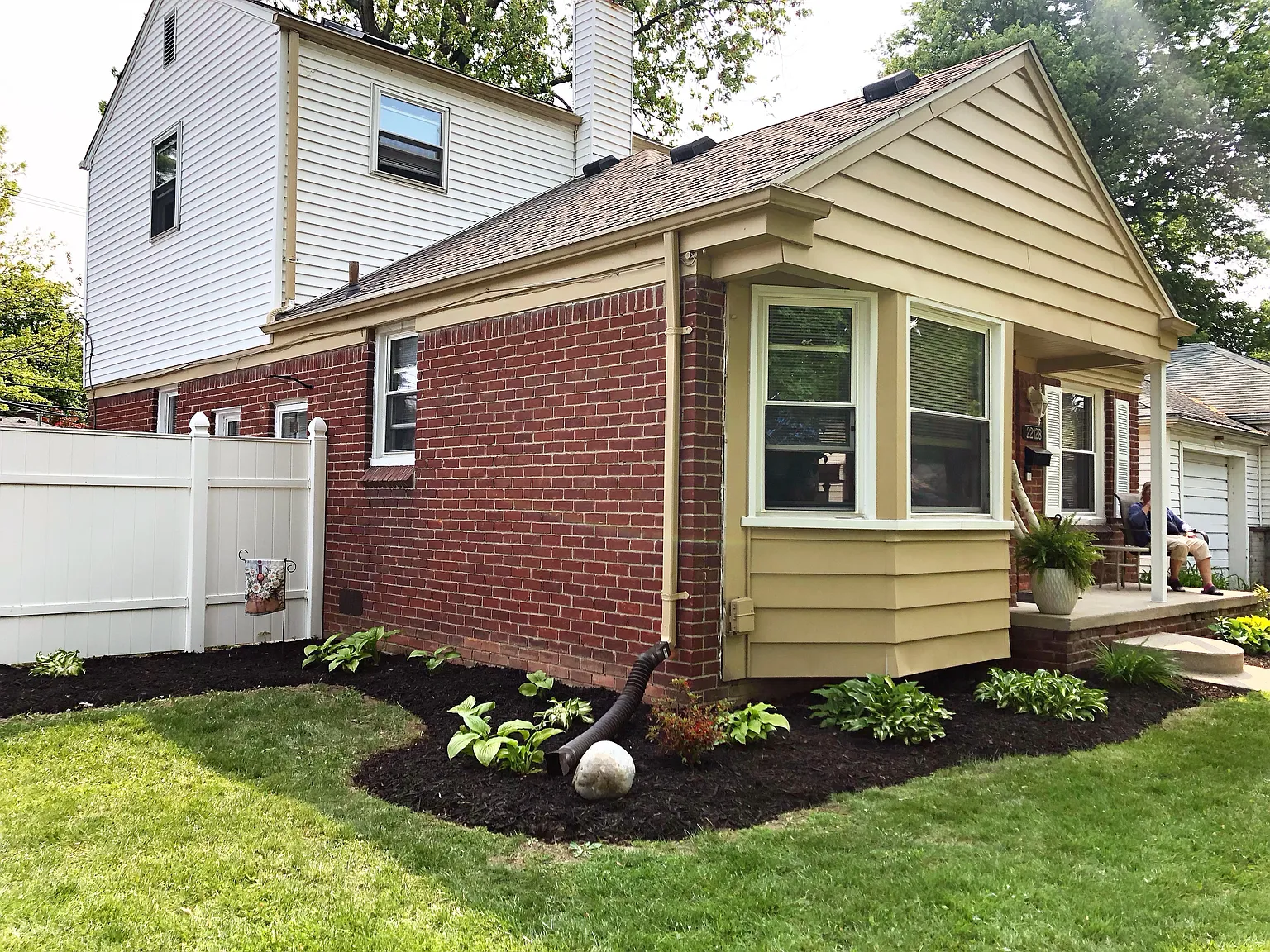2 bed, 1488 sqft, $1,800 — Photo 2