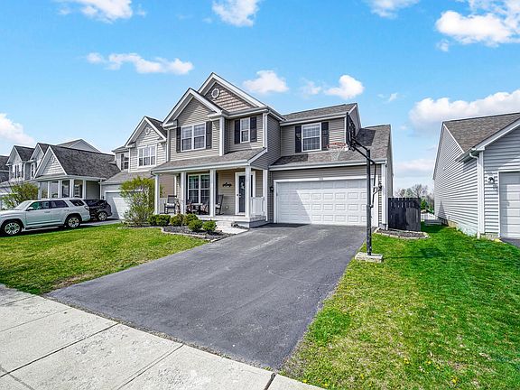 3rd image of 589 Cedar Run Dr