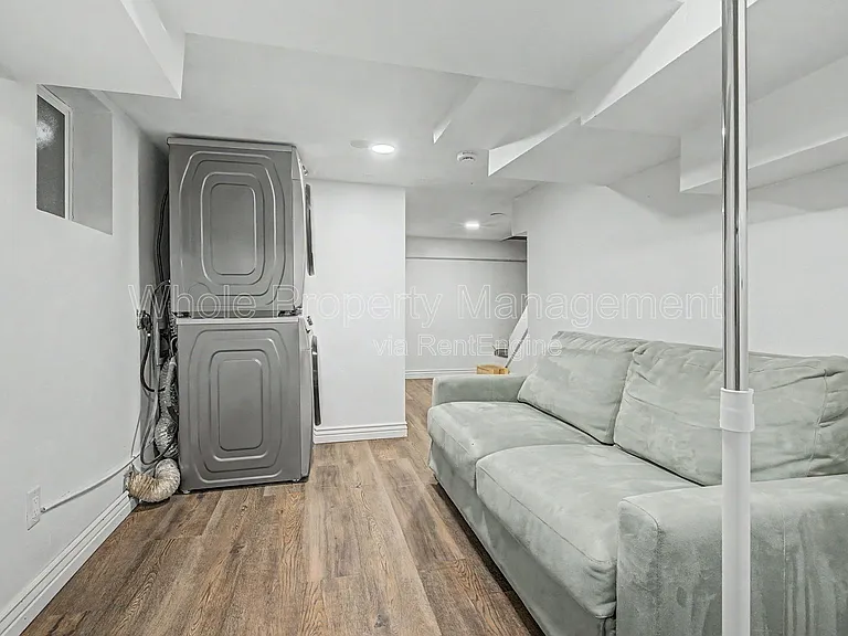 110 S Quitman St — Photo 19