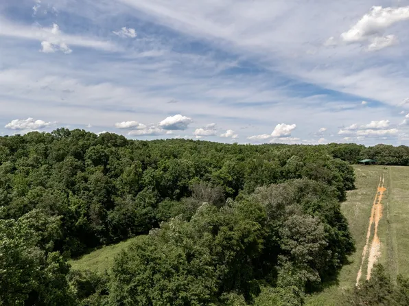 0 Old Richmond Rd, Nunnelly, TN 37137