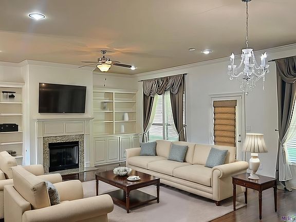 3rd image of 36174 Bluff Meadows Dr