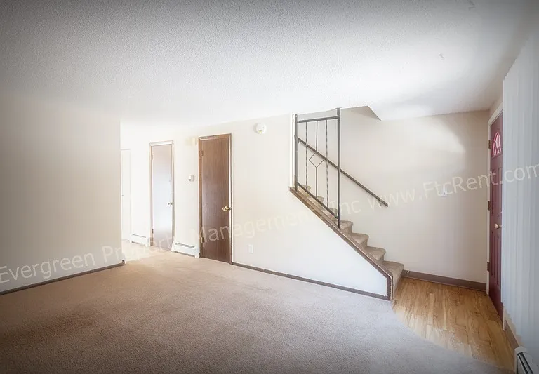 1707-1721 E 16th St — Photo 3
