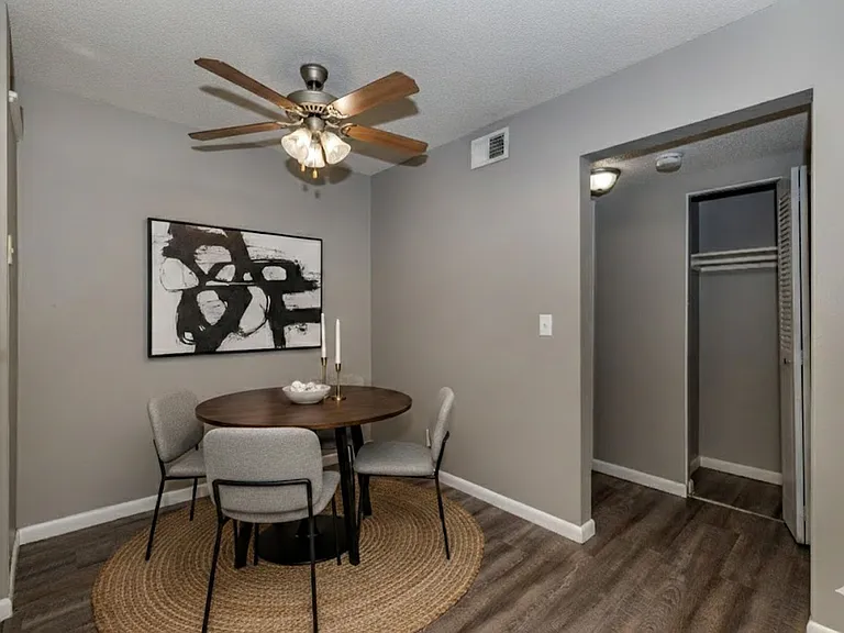 Danish Village Apartments — Photo 56