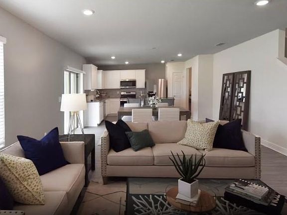7th image of this home