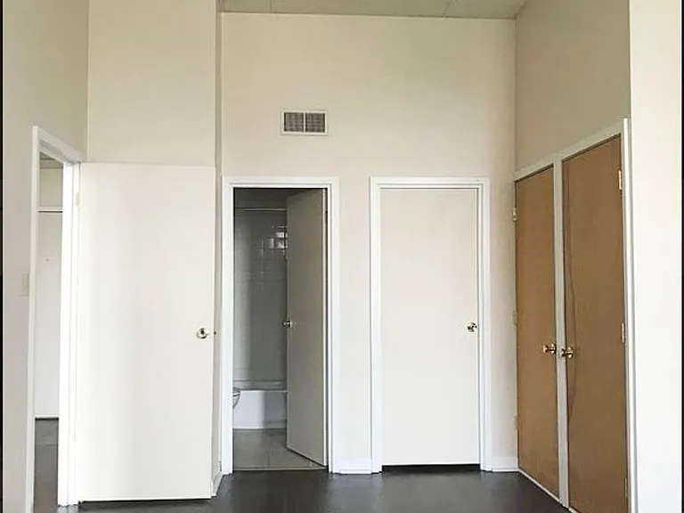 St. Agnes Apartments — Photo 47