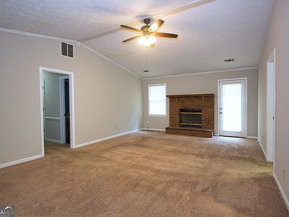 2nd image of 2421 Sherrie Ln SW