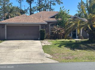 47 Pilgrim Dr, Palm Coast, FL 32164