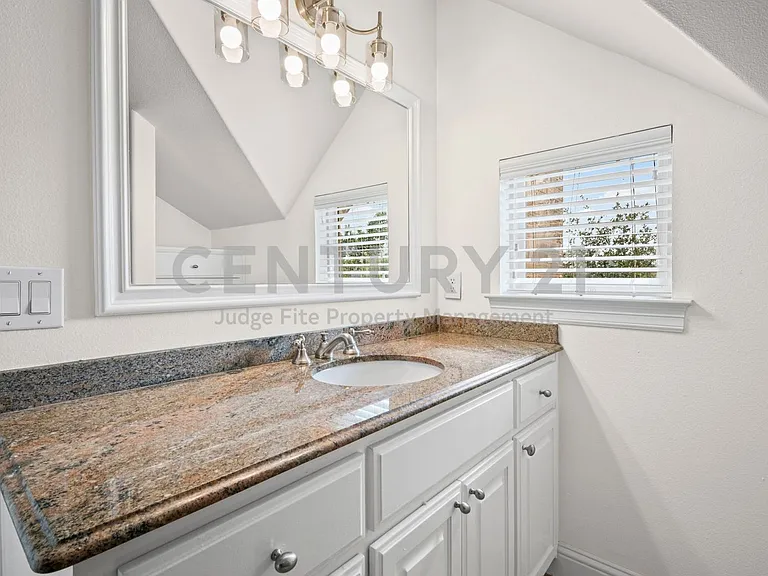 4144 Grassmere Ln #4 — Photo 24