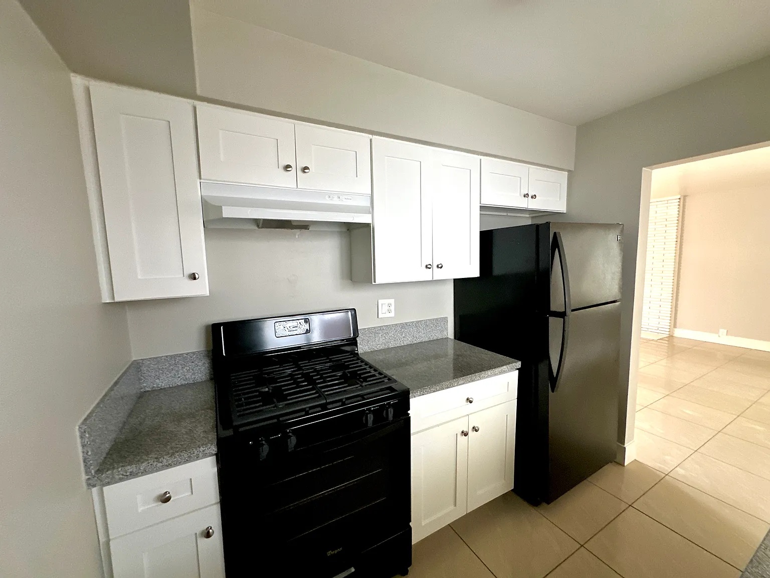 1 bed, $1,375 — Photo 3