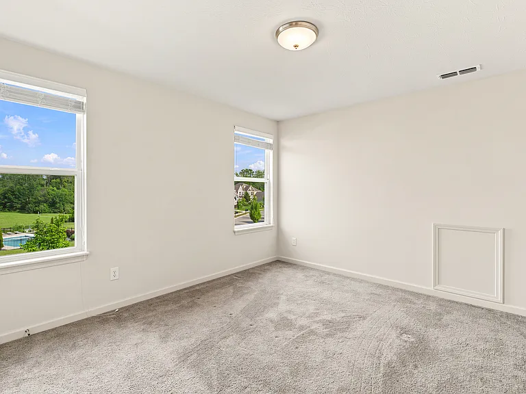15555 Memorial Way — Photo 32