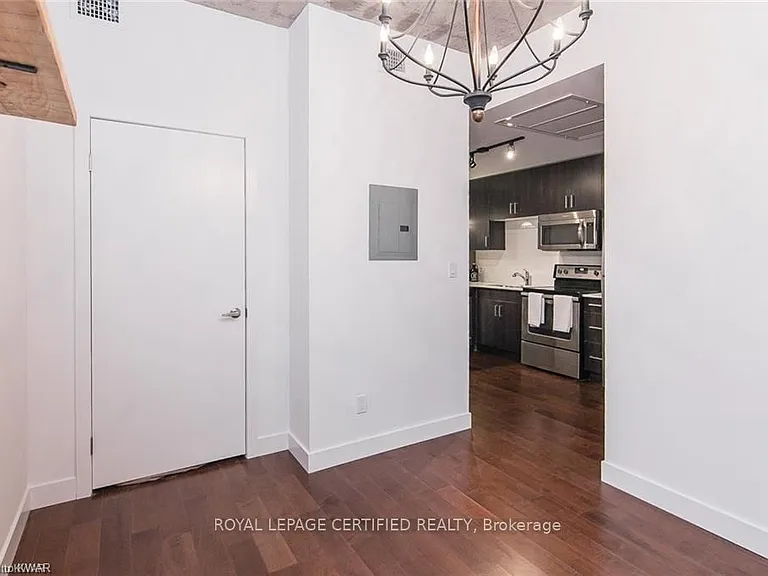 1 Victoria St S #508 — Photo 18
