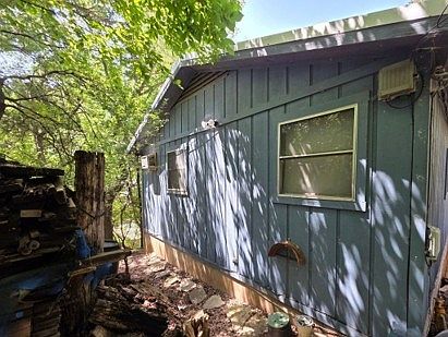 5th image of 802 Rock Harbor Ct