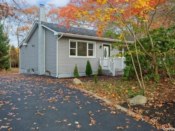 970 N Sea Road, Southampton, NY 11968