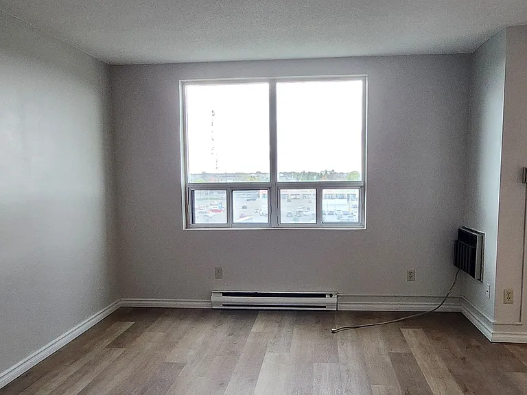 421 Fairview Dr #501 — Photo 8