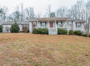 130 Royal View Ln, Powell, TN 37849