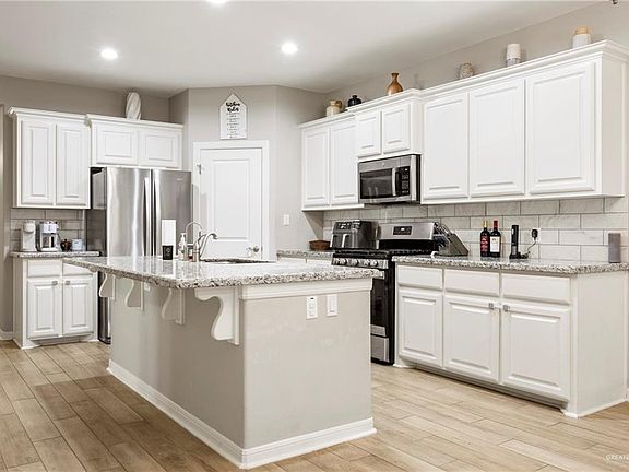 4th image of 6332 Cascada Bend Rd