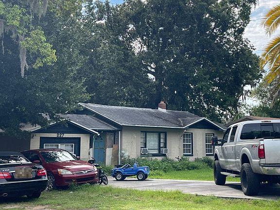 3rd image of 227 S Lanvale Ave