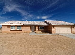 8810 Gorgonio Rd, Phelan, CA 92392