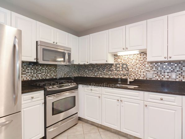 614 Pond St Unit 2102