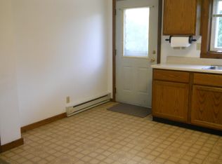 5 Diane Dr #4, Belchertown, MA 01007